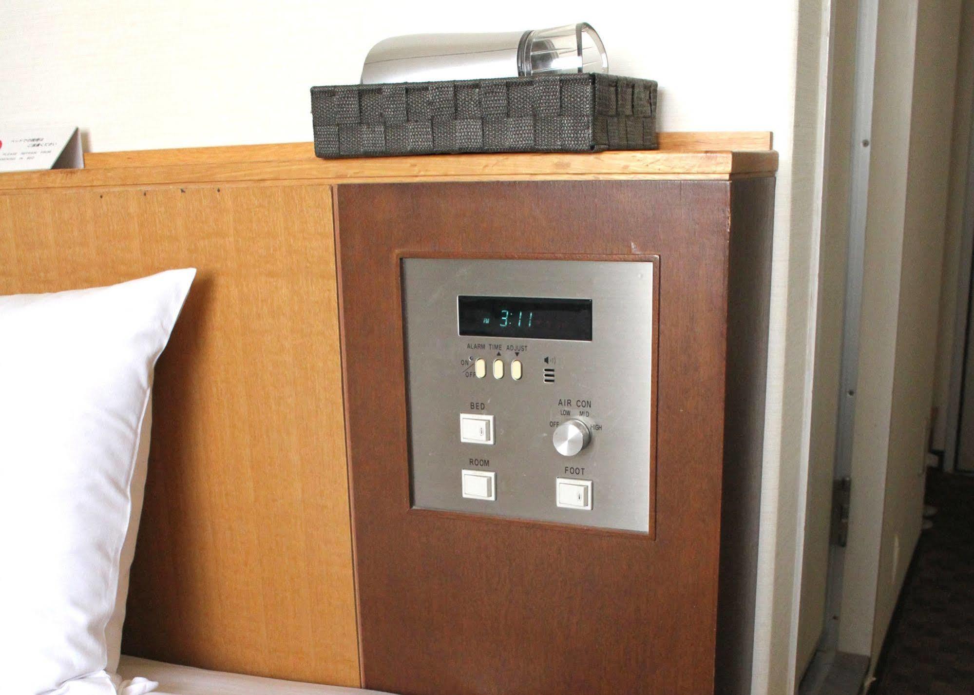 Unizo Inn Tokyo Asakusa Luaran gambar