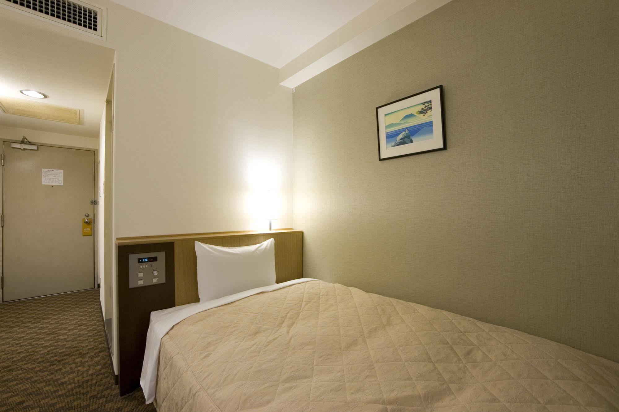 Unizo Inn Tokyo Asakusa Luaran gambar